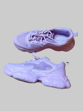 Load image into Gallery viewer, Francesca Sneakers
